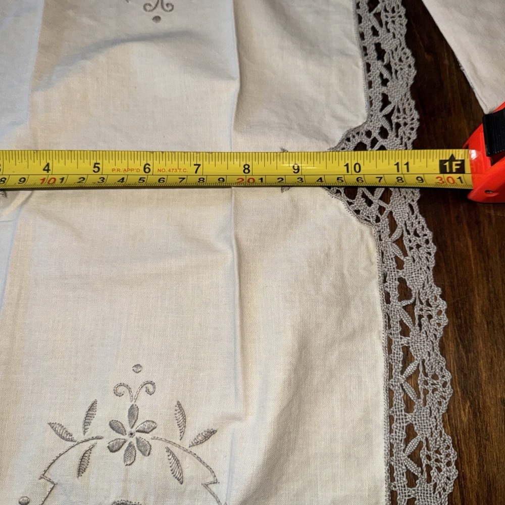 Vintage French Embroidered Lace Gray w/ 4 Napkins Elegant Classic - Picture 7 of 11